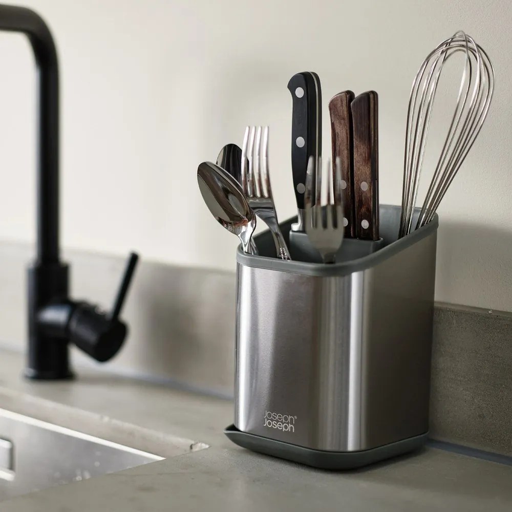 Тавичка за оттичане за прибори от неръждаема стомана в блестящо сребрист цвят 11x11,5 cm Duo Steel – Joseph Joseph