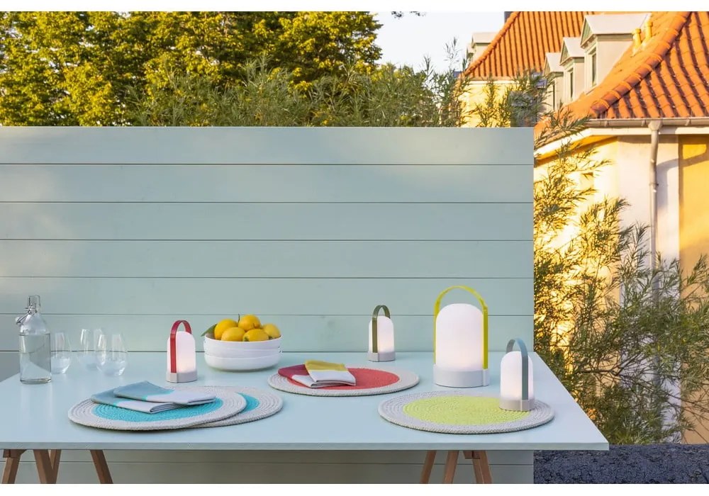 Бяла LED затъмняваща се настолна лампа (височина 15 cm) Uri – Remember