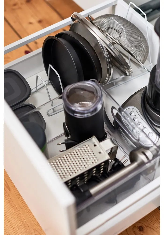 Бяла регулируема стойка за капаци и тигани Tower - YAMAZAKI