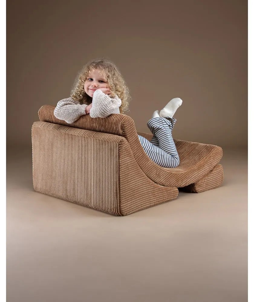 Кафяв детски стол от рипсено кадифе Moon – Wigiwama