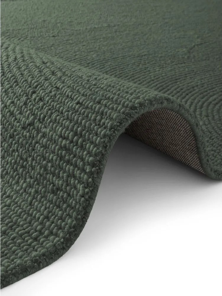 Тъмнозелен ръчно изработен вълнен килим 160x230 cm Calmio – Hanse Home