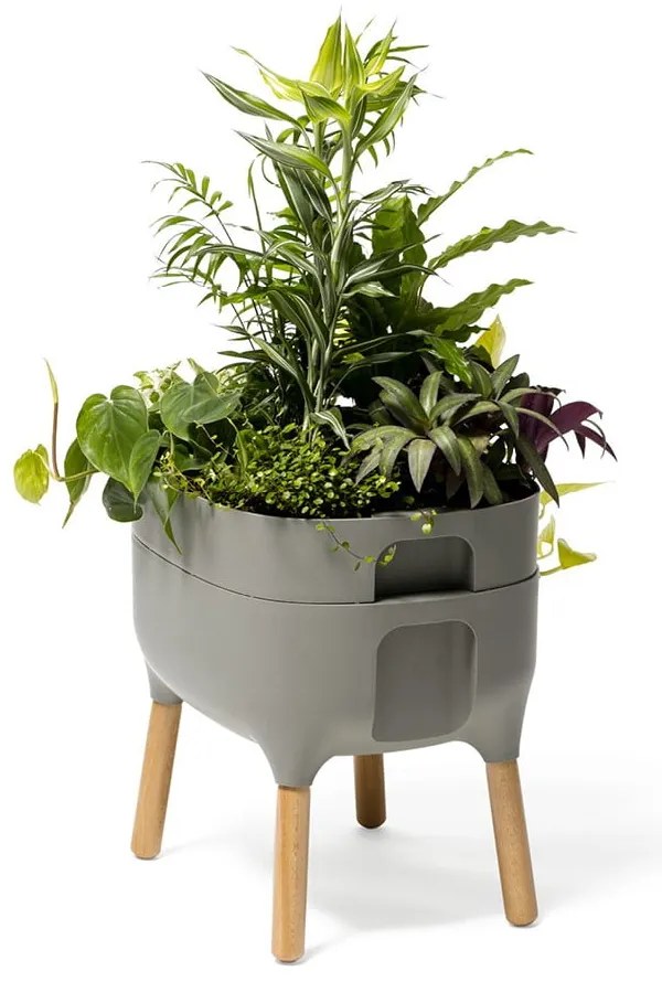 Пластмасов самонапояващ се съд за отглеждане на растения Urbalive – Plastia