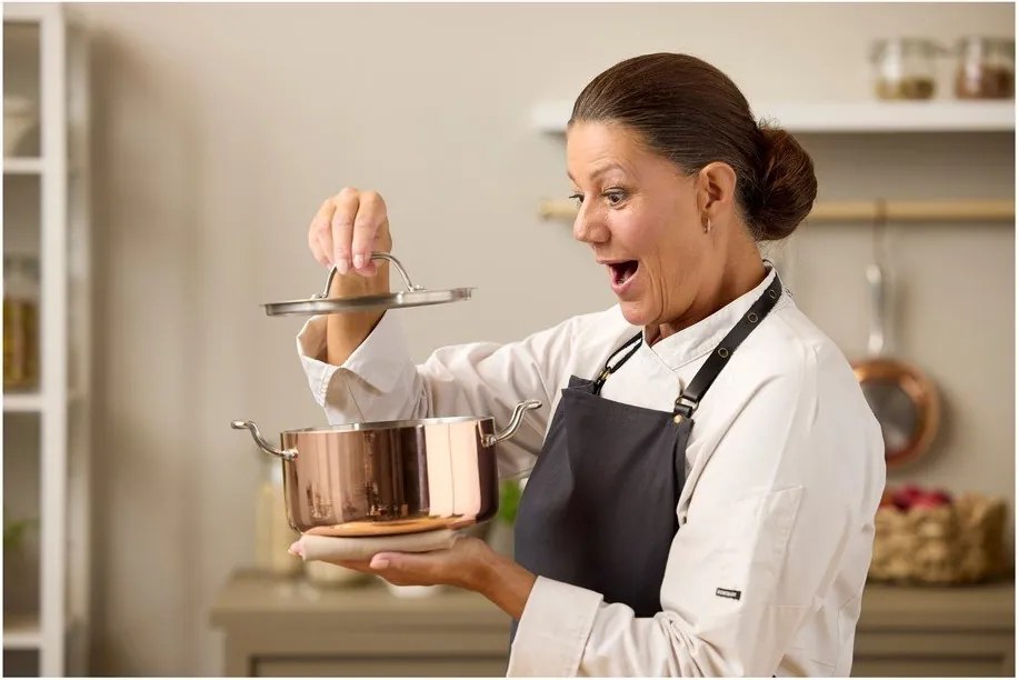 Съд от неръждаема стомана/мед с капак за индукция 3 л - Blomsterbergs