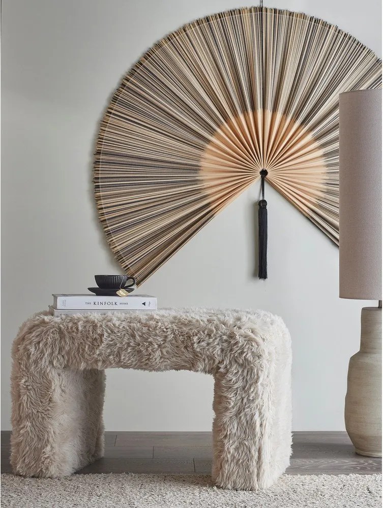 Бежова табуретка от изкуствен косъм Bobbie – Bloomingville