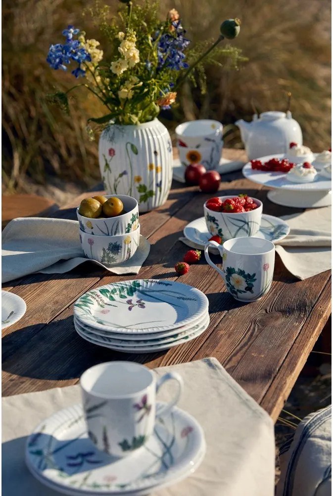 Бяла порцеланова чаша 330 ml Hammershøi Summer – Kähler Design