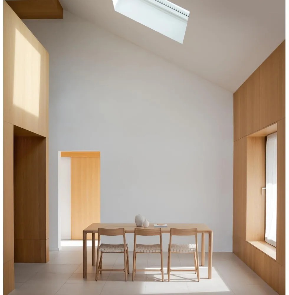 Трапезна маса от масивен дъб 90x200 cm Derven – Gazzda