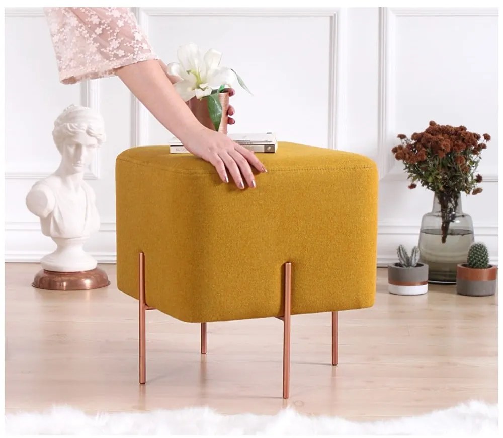 Табуретка в цвят горчица Copper – Artie