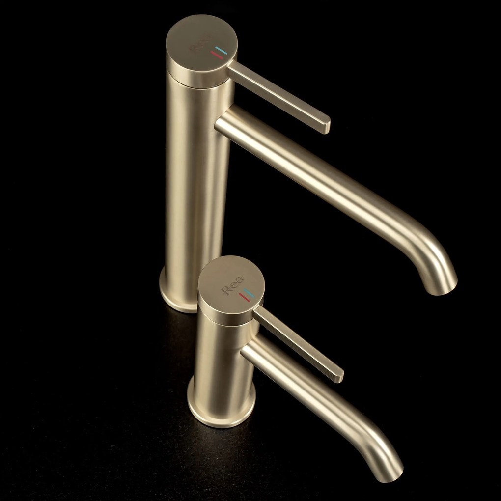 Смесител за баня Rea Rivo Brush Gold