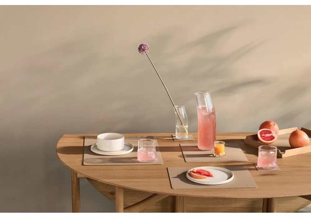 Подложка за хранене от еко кожа 35x45 cm Square L Nupo – LIND DNA