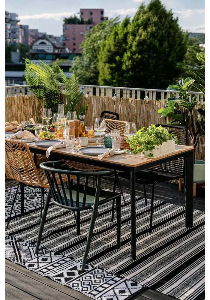 Черно-бял двустранен килим за открито, изработен от рециклирана пластмаса , 160 x 230 cm Zambezi - Green Decore