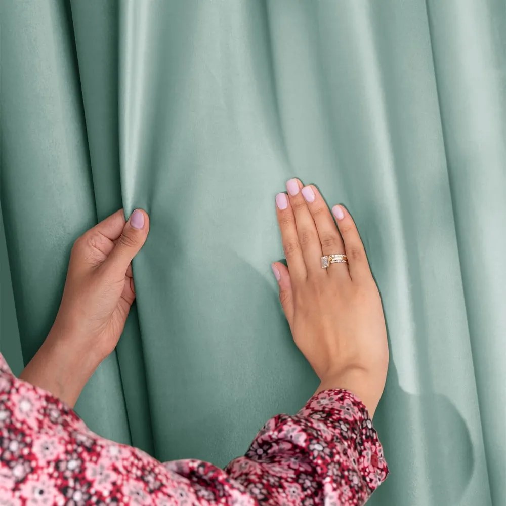 Светлозелено dimout перде 140x270 cm Pleat – Restilo