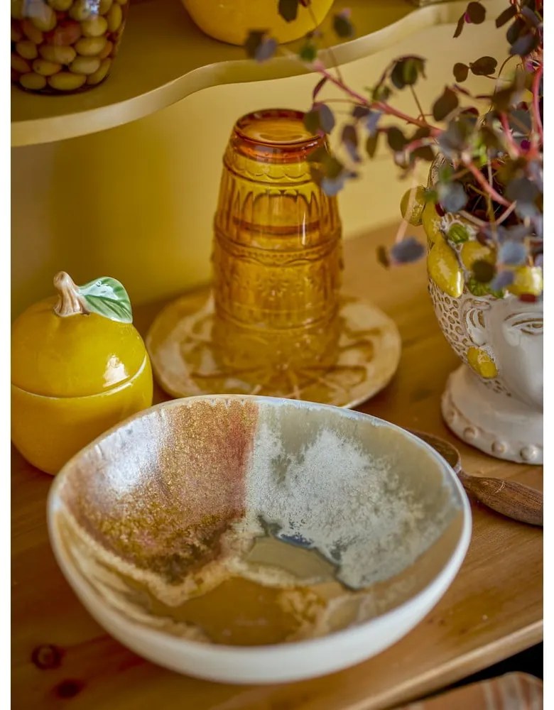 Кремави глинени купички в комплект от 4 бр. 625 ml Lacey – Bloomingville