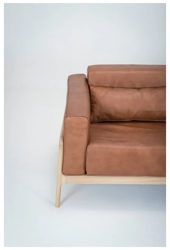 Диван от коняк кафява биволска кожа с масивна дъбова конструкция , 180 см Fawn - Gazzda