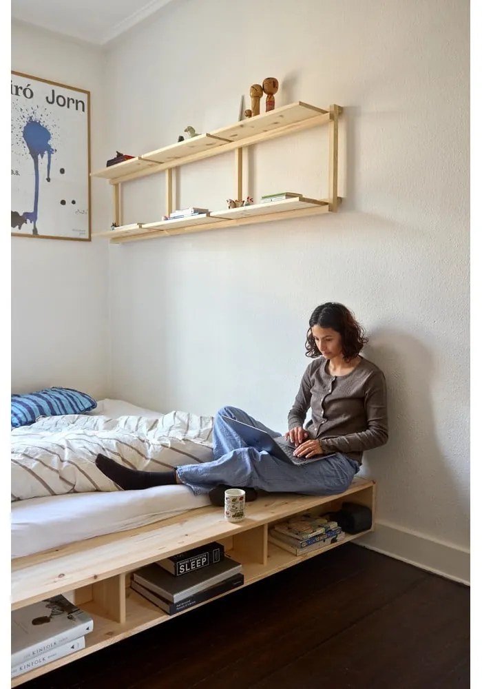 Двойно легло от масивен бор с включена подматрачна рамка в естествен цвят 180x200 cm Merge – Karup Design