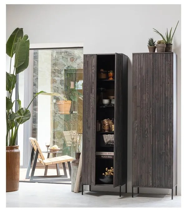 Кафяв гардероб от декор от ясен 60x210x42 cm Gravure – WOOOD