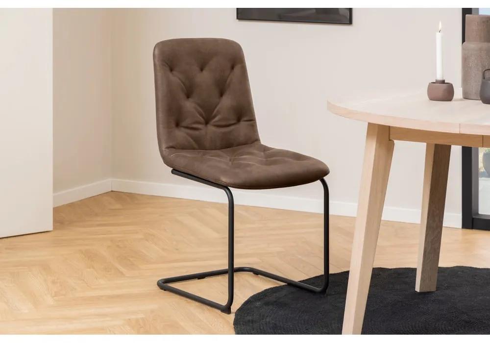 Кафяви трапезни столове от имитация на кожа в комплект от 2 бр. Kira – Actona