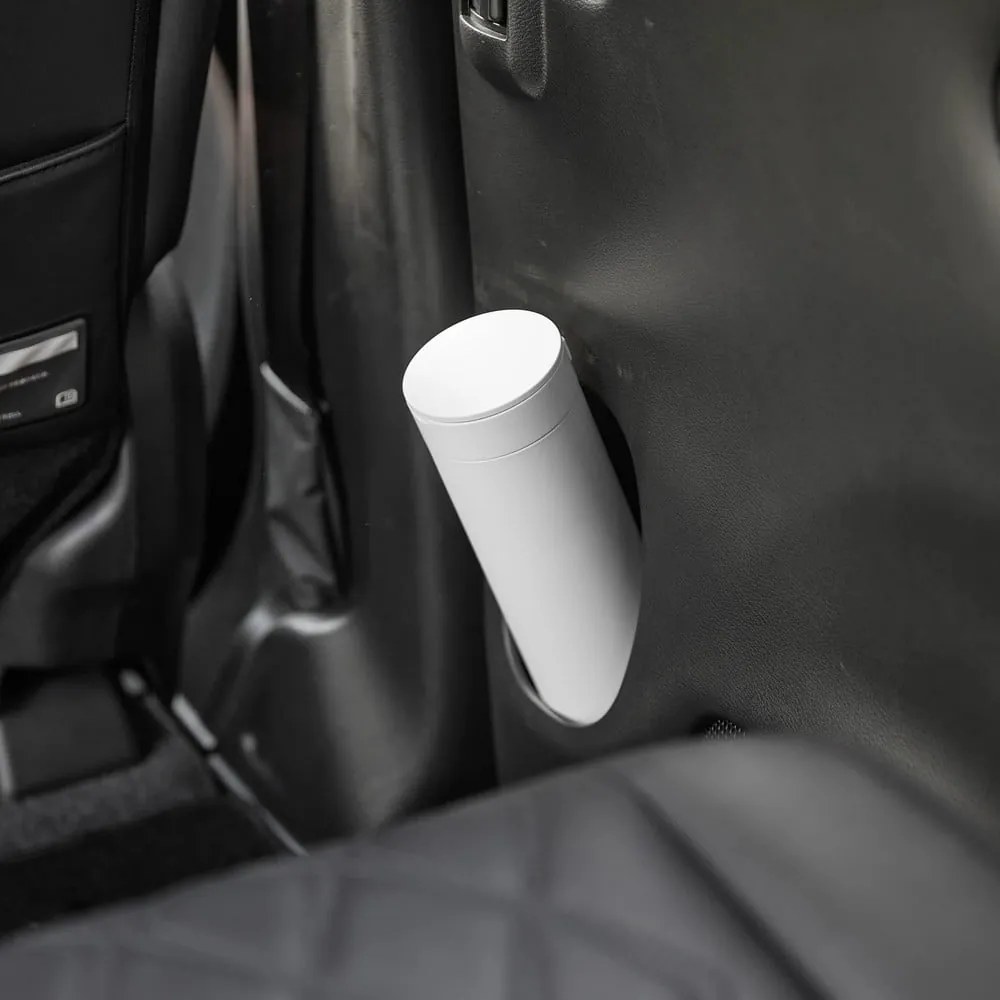 Метална кутия за носни кърпички Tower – YAMAZAKI