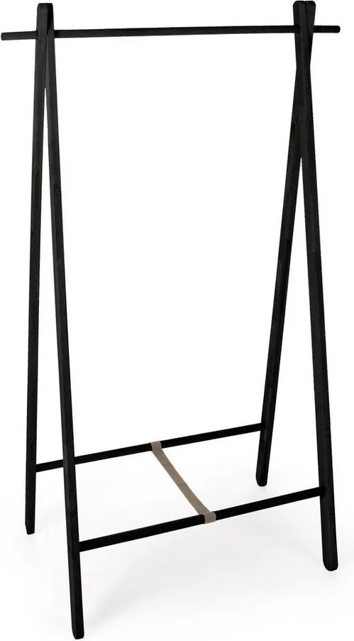 Черна стойка за дрехи от масивна бреза 91x151x50 cm Daiki – Yes Everyday