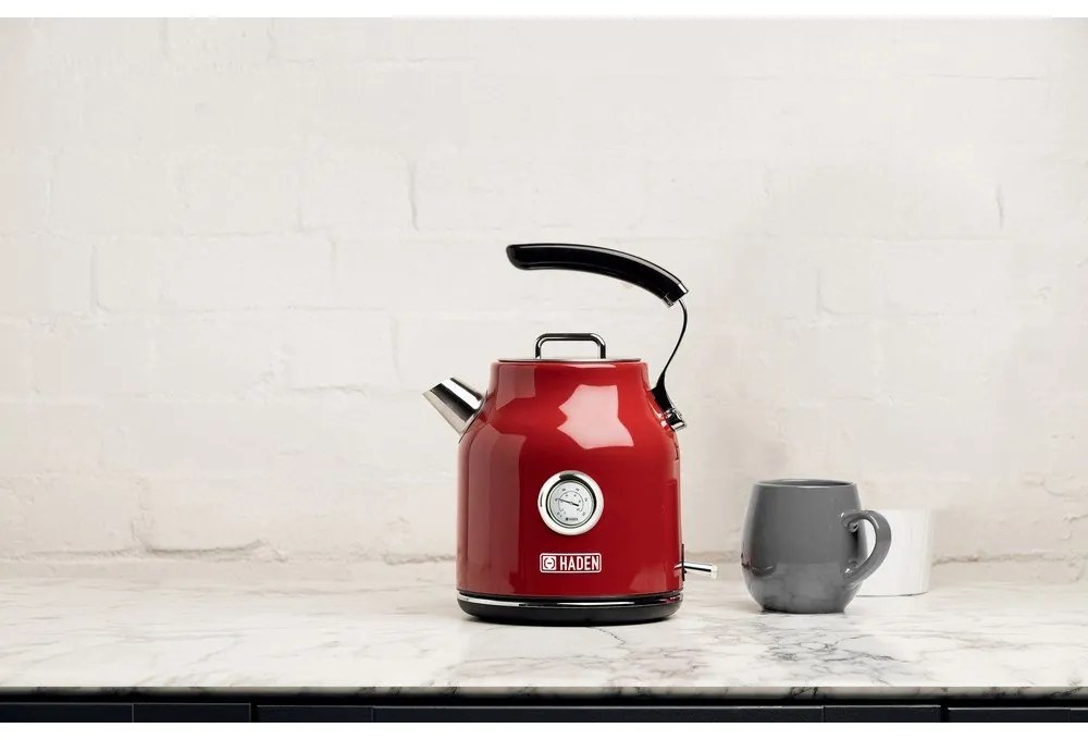 Червена електрическа кана 1,7 l Dorset Putty – Haden