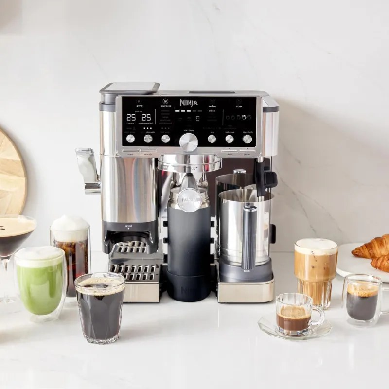 Втора ръка: Кафеавтомат 3в1 Ninja Luxe Café Pro ES701EU, 1650W, 15 bar, 250 г, 2 л, Barista Assist, 5 настройки пяна, 9 вида еспресо, Инокс