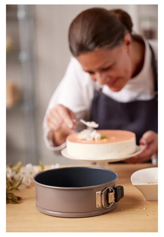 Стоманена форма за торта ø 24 cm – Blomsterbergs