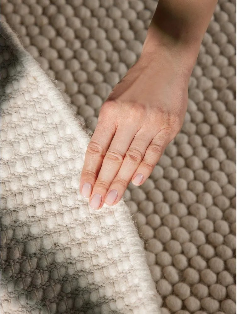 Кремав ръчно изработен вълнен кръгъл килим ø 200 cm Richmond Diana – Ted Baker