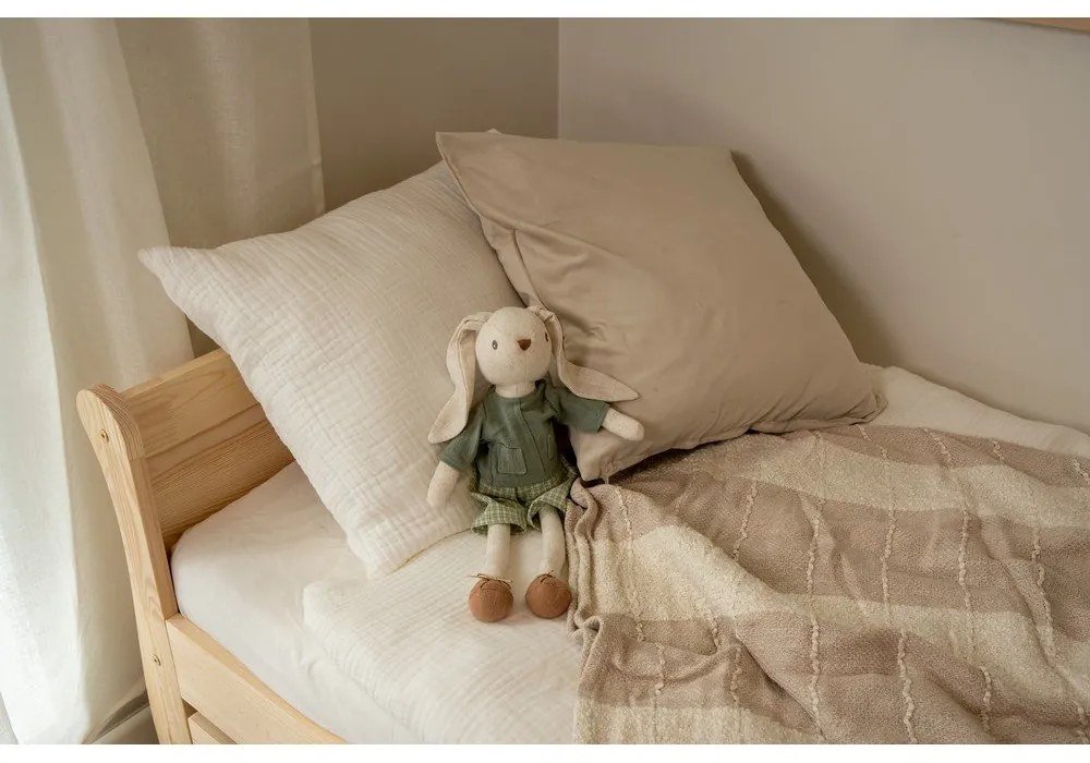 Детско легло 80x200 cm от масивен бор с включена подматрачна рамка в естествен цвят Roma – Adeko