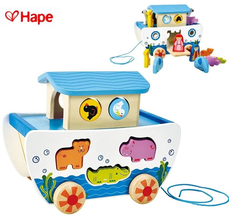 Hape - Детска дървена играчка за дърпане Кораба на Ной H8049