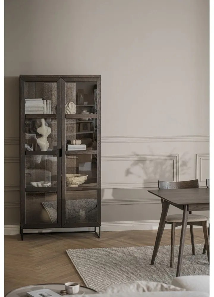 Кафява витрина от масивен дъб 95x195 cm Everett – Rowico