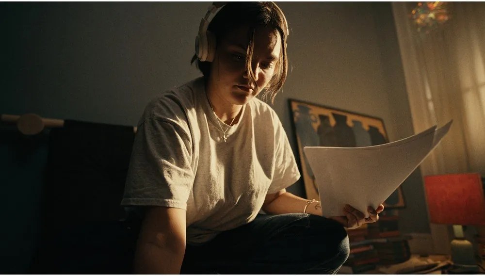 Ленено кресло в естествен цвят Hooked – Karup Design