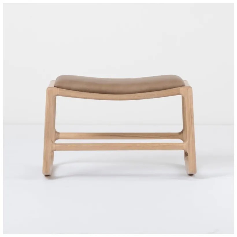 Отоман с масивна дъбова конструкция и детайли от кафява биволска кожа Dedo - Gazzda