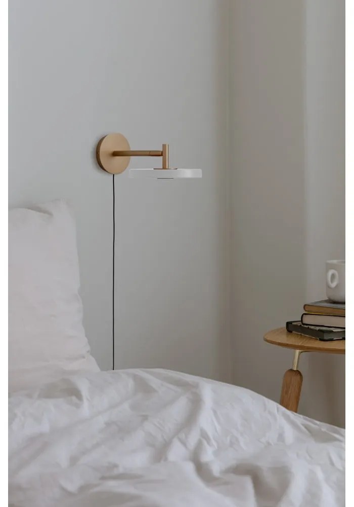 Кремава LED затъмняваща се стенна лампа ø 15 cm Asteria Wall Short – UMAGE