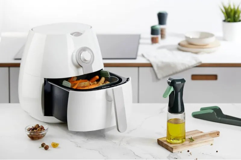 Спрей за олио и зехтин Lekue 1009490, 150 мл, Ø6x20 см, От +4 до +80C, , Без BPA, Сив