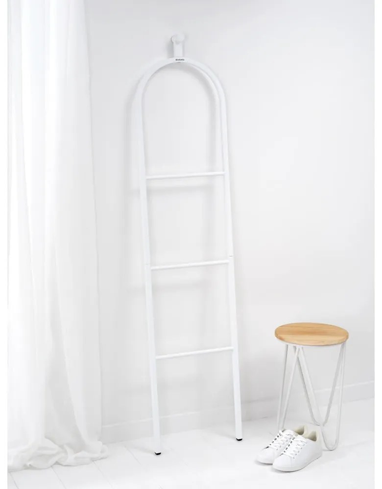 Бяла стоманена стойка за костюми Linn Dressboy – Brabantia