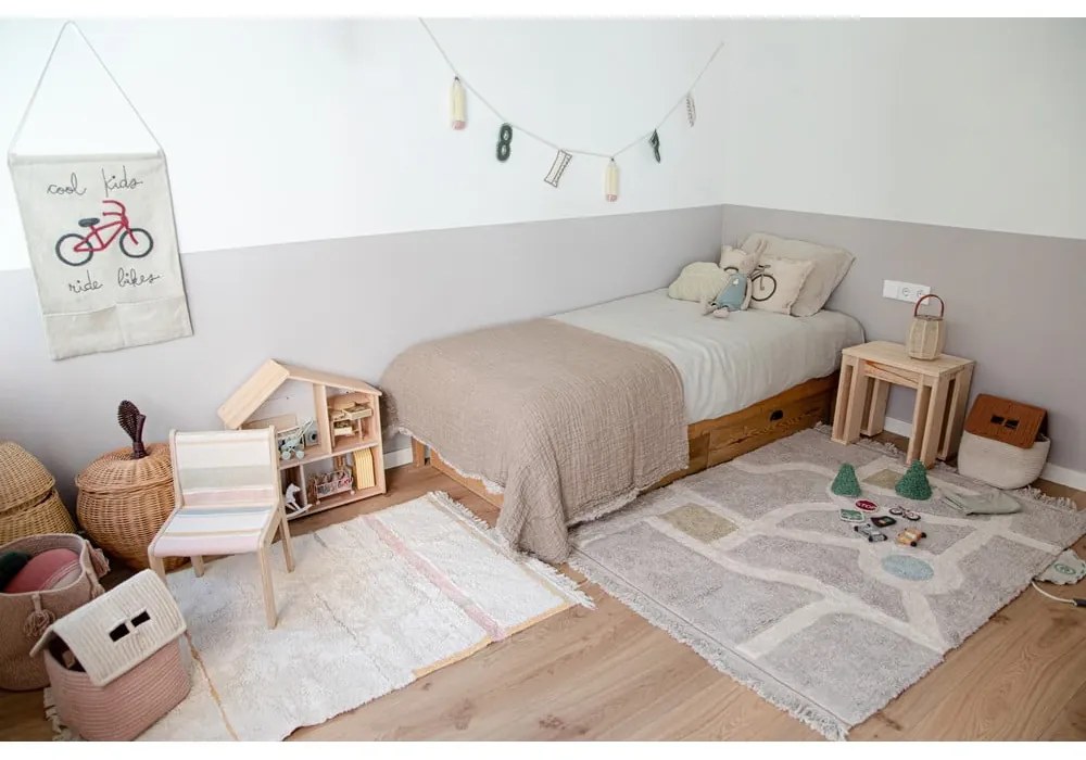 Детски гоблен Cool Kids Ride Bikes – Lorena Canals