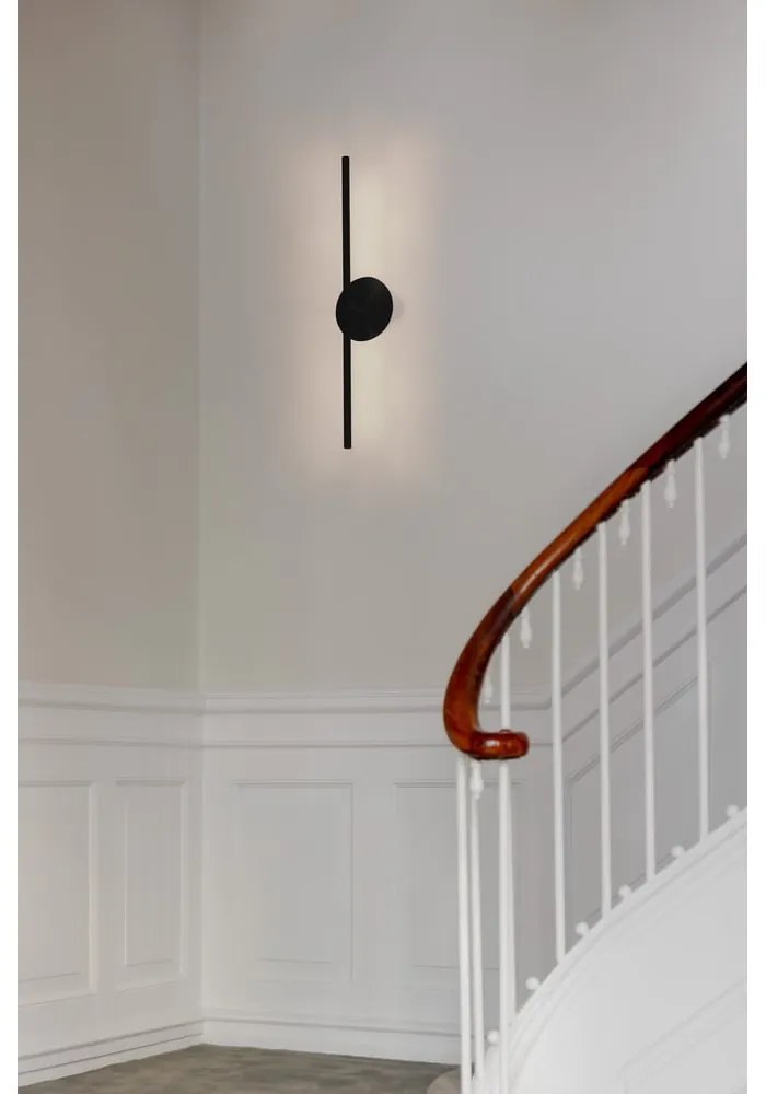 Черна метална LED затъмняваща се стенна лампа Omni Wall – UMAGE