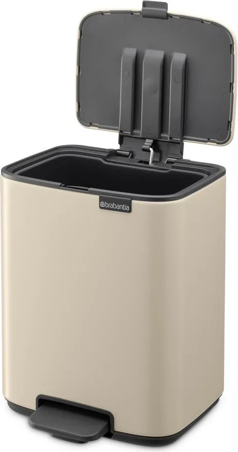 Бежово стоманено кошче за боклук с педал 7 l Bo – Brabantia