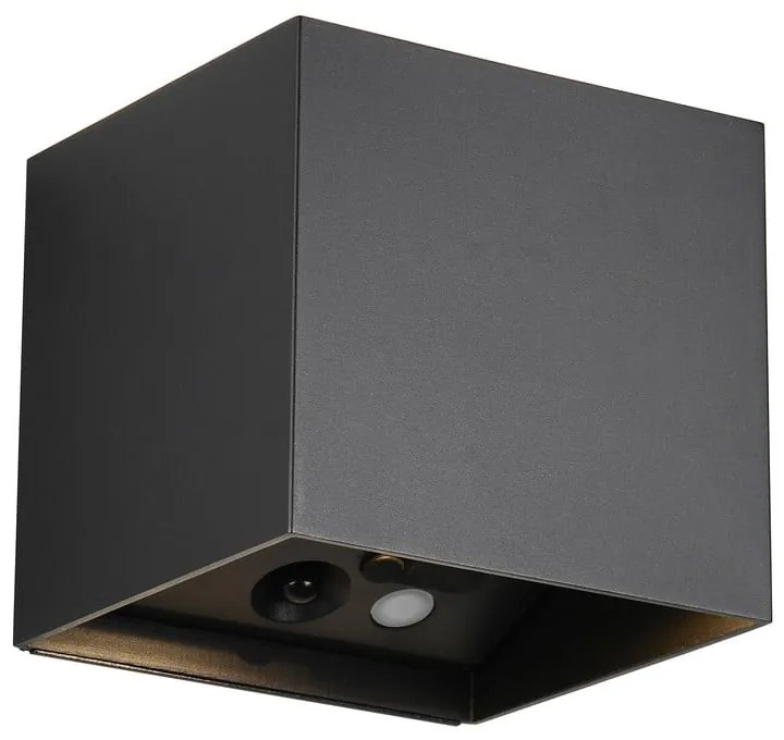 LED стенно външно осветително тяло с USB със сензор за движение (височина 10 cm) Genie – Reality