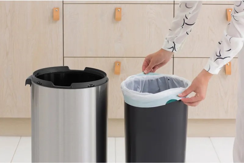 Кош за боклук Brabantia Touch Bin New 649999, 30 л, Безшумно и плавно затваряне, Бял