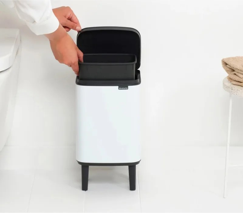 Кош за боклук Brabantia Bo Small Hi 1006639, 4 л, Повдигнат, Плавно и безшумно отваряне, Противоплъзгаща основа, Бял