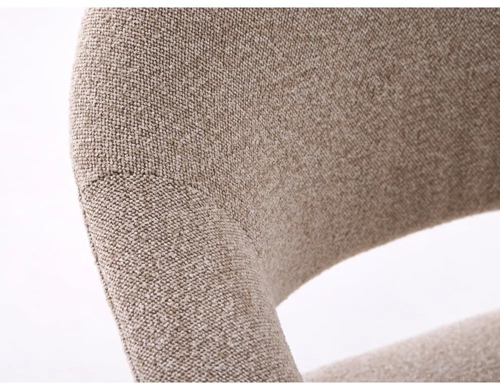 Бежови трапезни столове в комплект с подлакътници 2 бр. от масивен дъб Elk – Unique Furniture