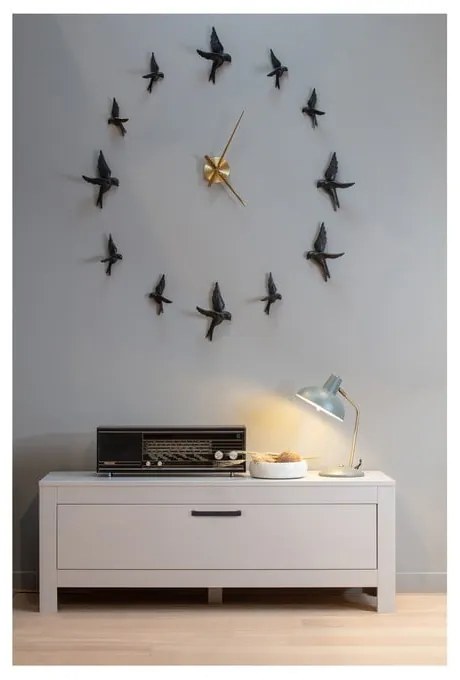 Светлосива маса за телевизор от масивен бор 120x45x40 cm Bonk – WOOOD