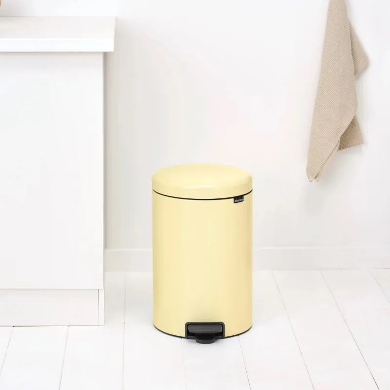 Кош за боклук с педал Brabantia NewIcon 649044, 20 л, Плавно затваряне, Противоплъзгаща основа, Жълт