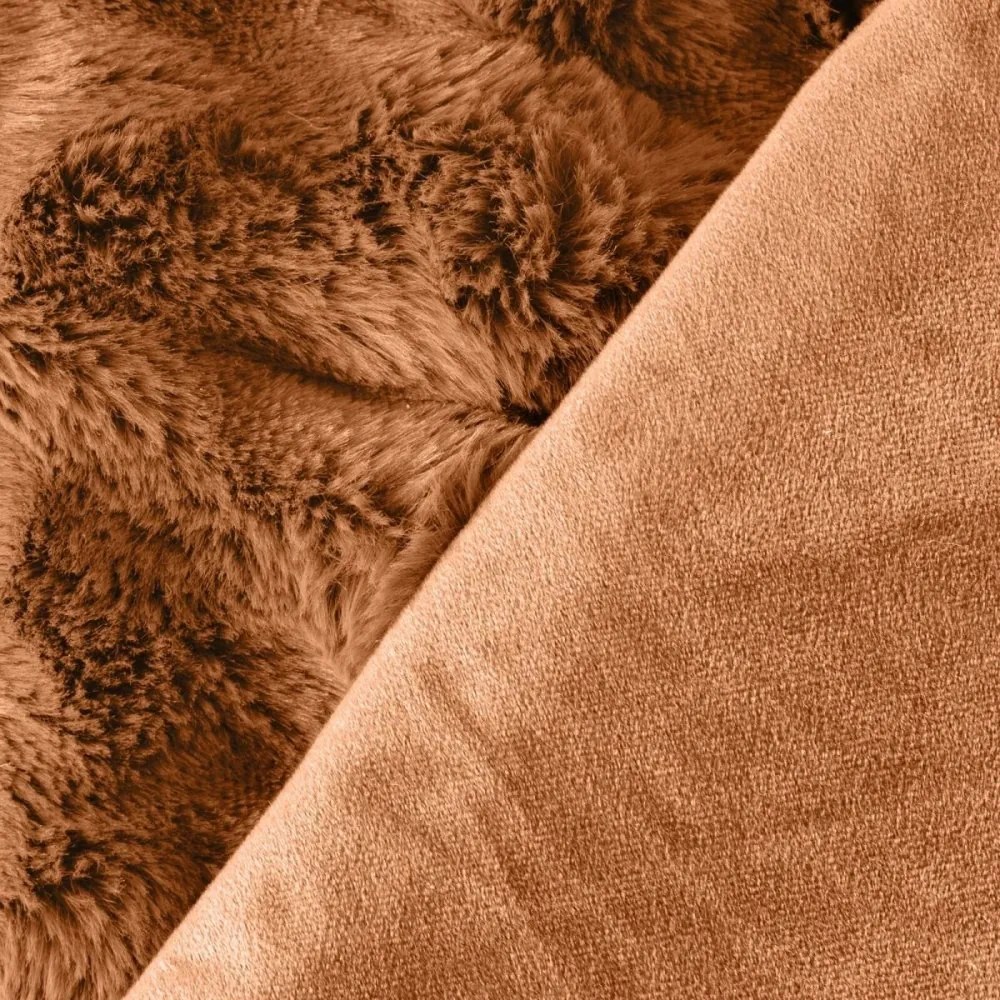 Кафява плюшена покривка за легло с 3D ефект - стилно допълнение към интериора Ширина: 200 см | Дължина: 220 см