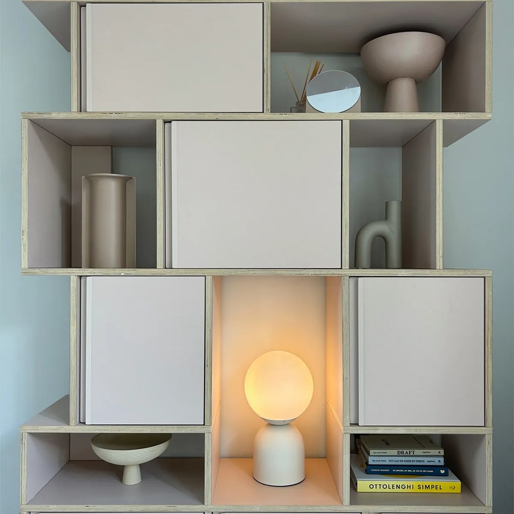 Хотелска шик настолна лампа бежова с опалово стъкло - Pallon Trend