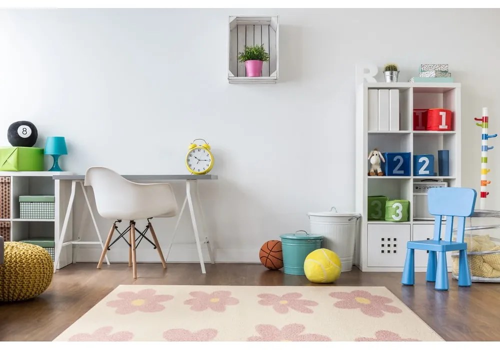 Детски килим в цвят слонова кост и розово 80x150 cm Dazzy Rose – FD