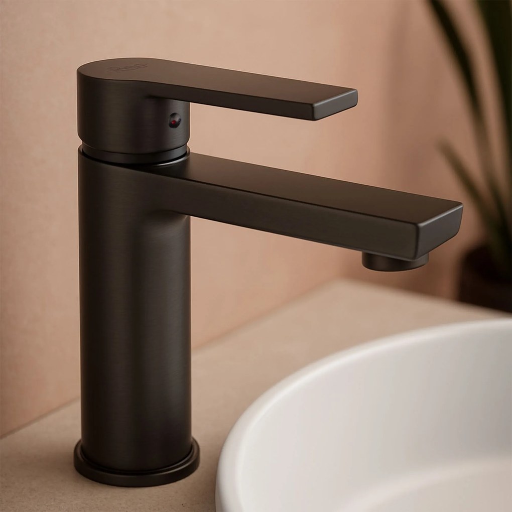 Смесител за мивка REA ARGUS TITAN LOW