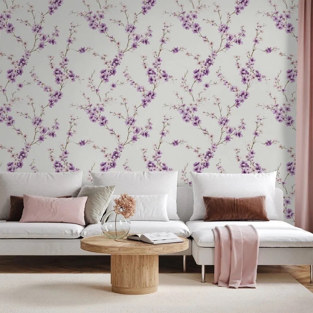 Тапет – Лилави цветя на светъл фон