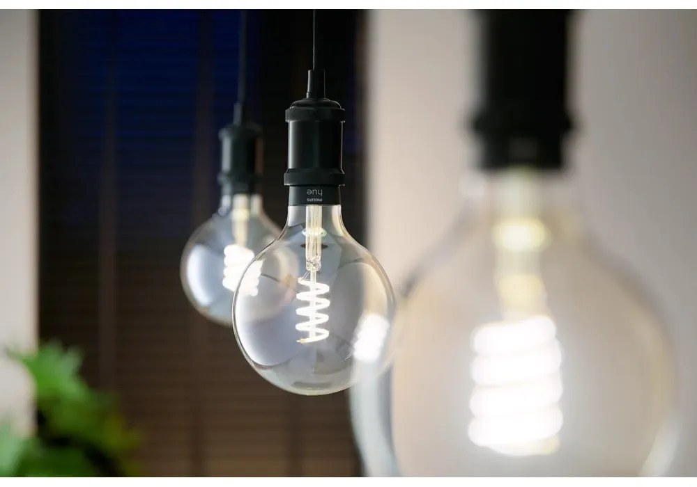 Smart крушка с нажежаема жичка E27, 7 W White ambiance – Philips Hue
