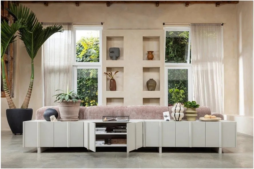 Светлосива маса за телевизор от масивен бор 152x53x46 cm Basu – WOOOD